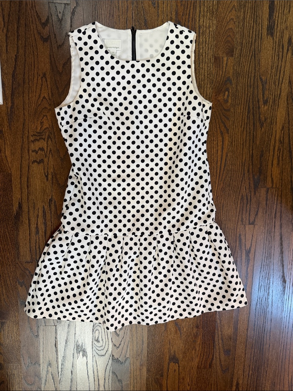 Donna Morgan White and Black Polka Dot Sleeveless Drop-Waist Dress